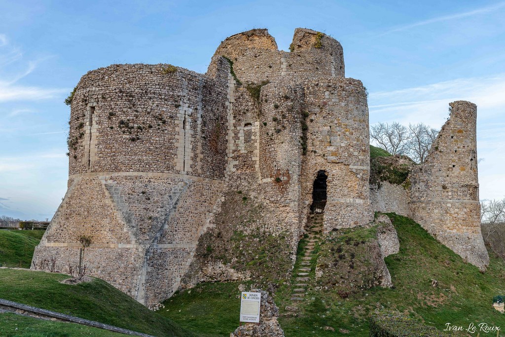 Donjon de Conches-en-Ouche