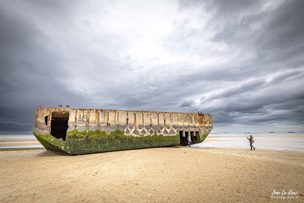 Plage d'Arromanches-sur-Mer  - 2022 - Photographie Ivan Le Roux