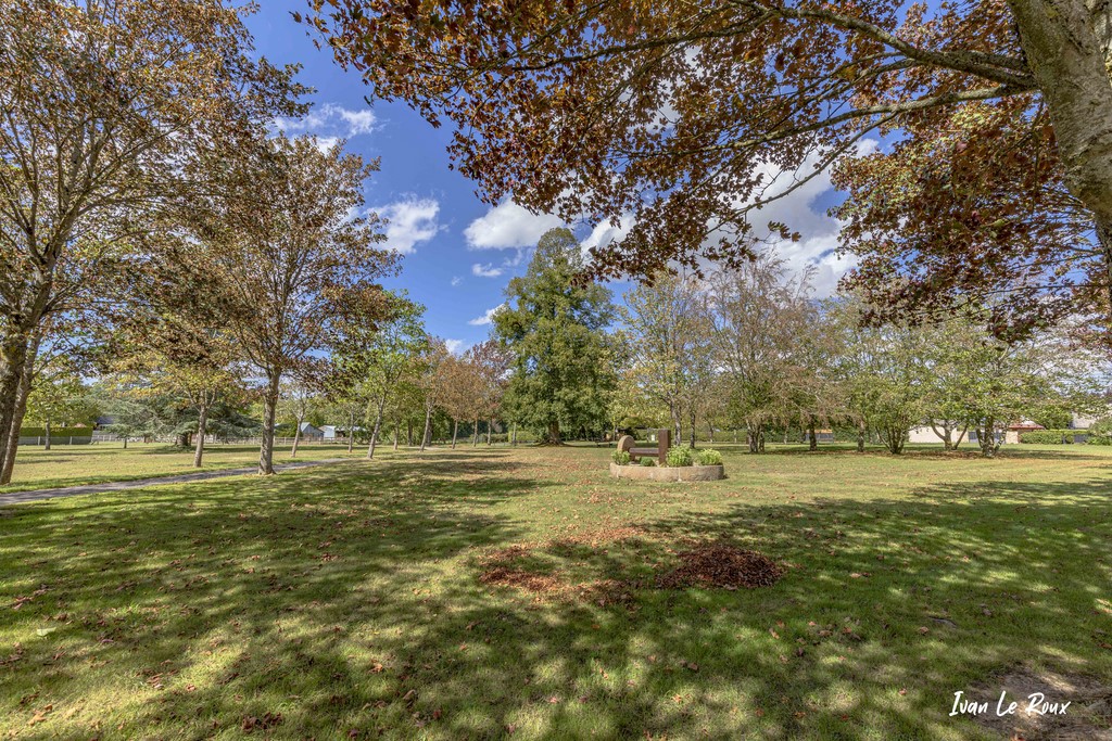 Place de la Noé de Bougy - Romilly-La-Puthenaye (27)