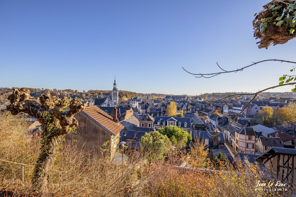 Vue sur Bernay (27)  - 2021