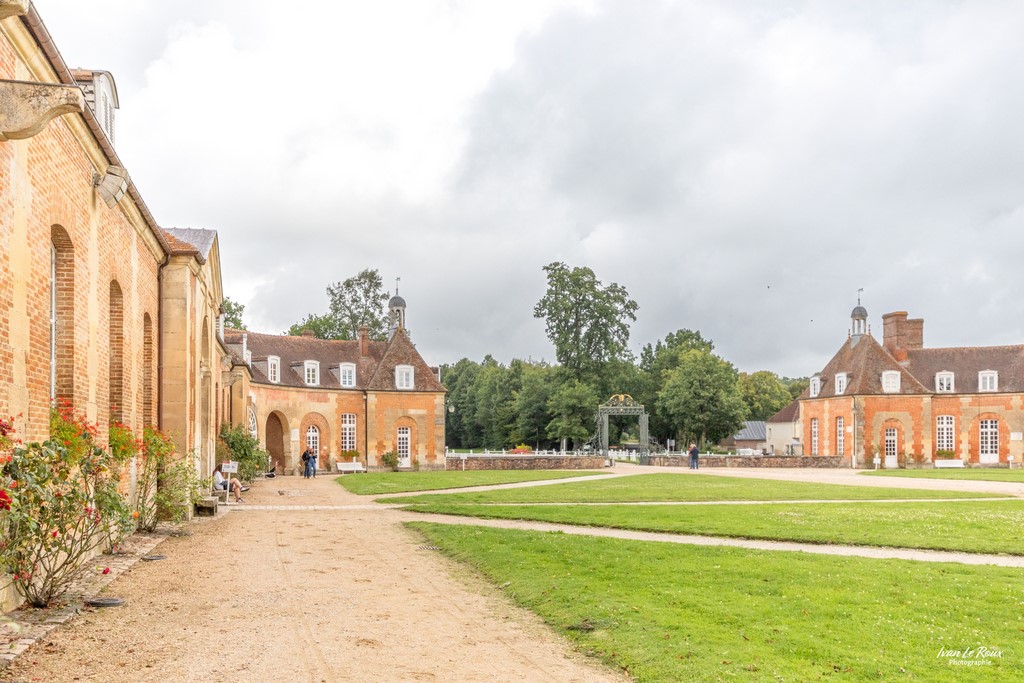 Le Haras national du Pin (61) - 2023 -Canon EOS 5D Mark IV, EF 16/35mm f/4L IS USM 35mm Ivan Le Roux Photo Normandie