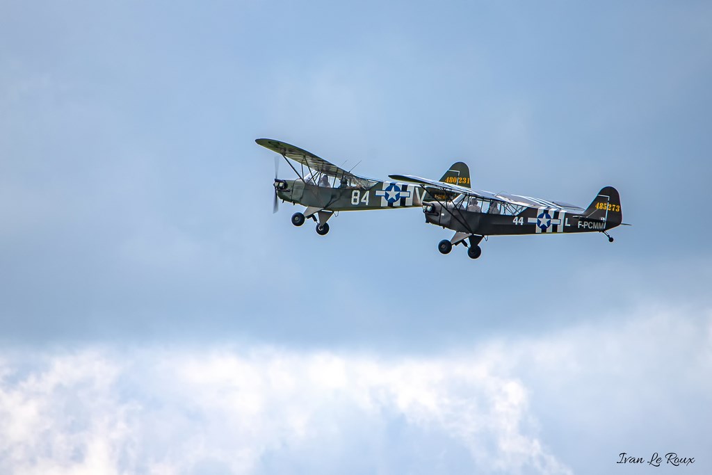 Commémorations du débarquement Avions de liaison