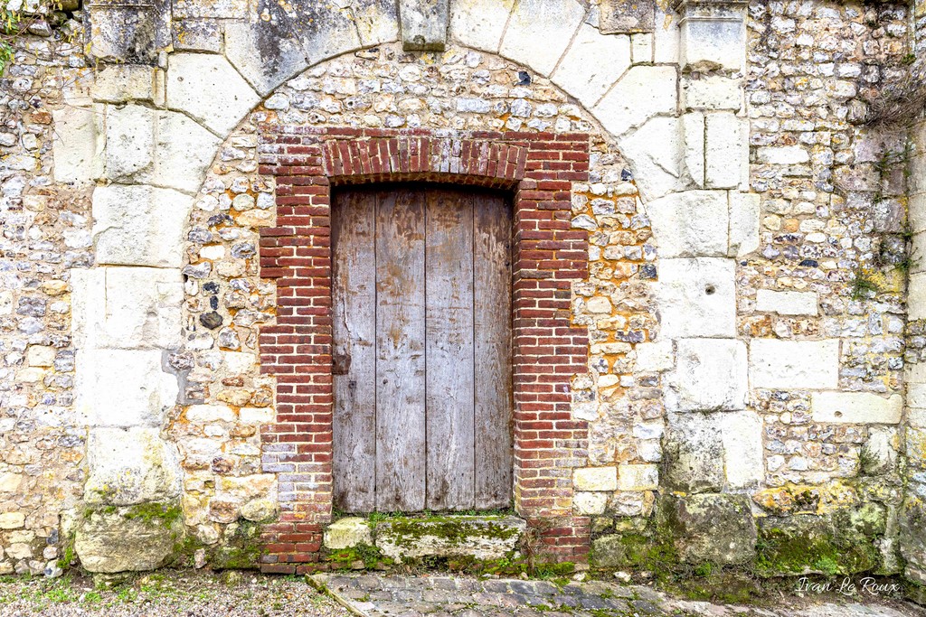 Porte le Bec-Hellouin