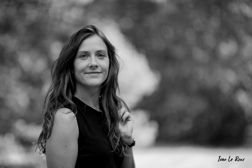 Portrait en extérieur Alexandra