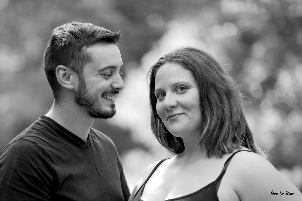 Portrait en extérieur Déborah et Cyril Noir & Blanc