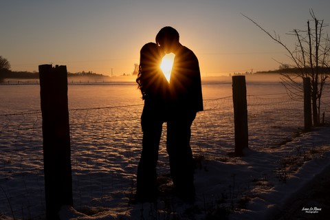Coucher de soleil amoureux - Romilly-La-Puthenaye (27) -  2024 - Photographe Ivan Le Roux