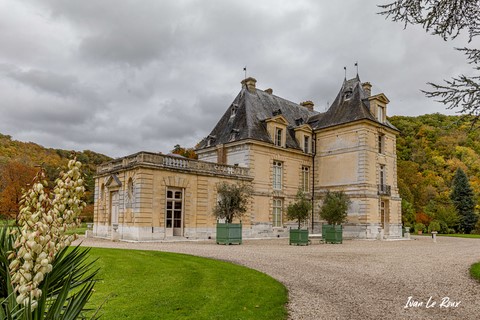 Château d'Acquigny en Automne