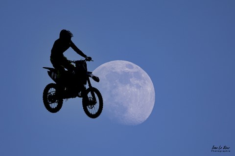 E.T. l'extraterrestre a passé son permis Moto ! - Motocross - Verneuil-sur-Avre (27) - 27 mars 2022